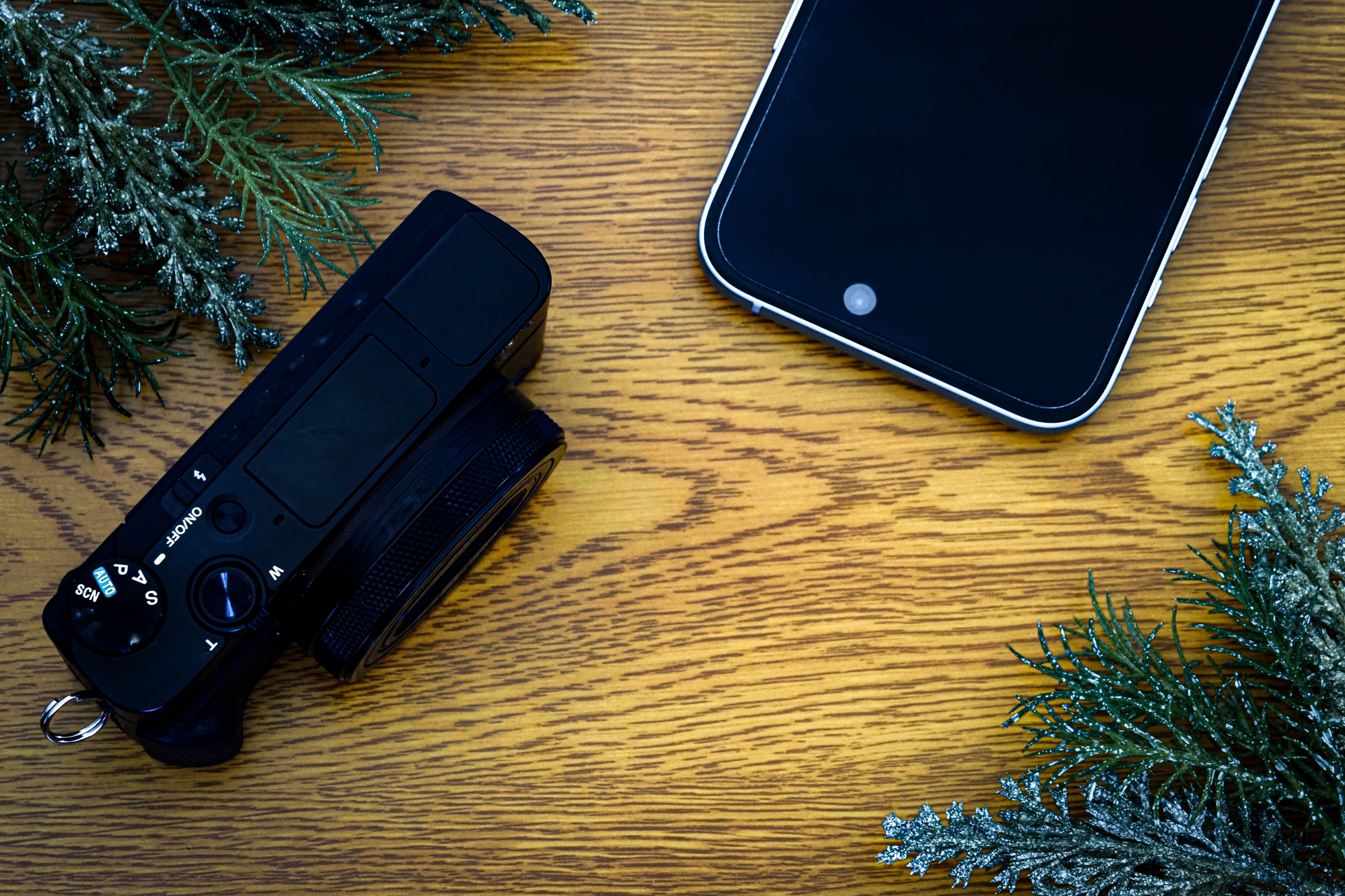 え、割れちゃった!? iPhone 16 Pro Max、ドロップテストで早くも惨敗